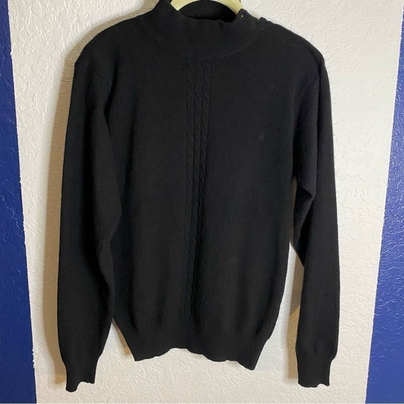 LORD & Taylor 100% Cashmere Sweater - Picture 1 of 6